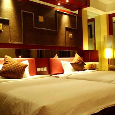 Grand Soluxe Hotel Dunhuang Quarto foto